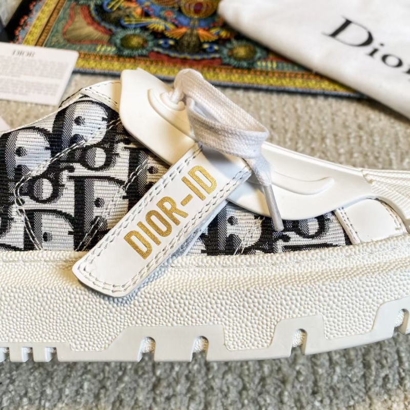 Christian Dior Sneakers